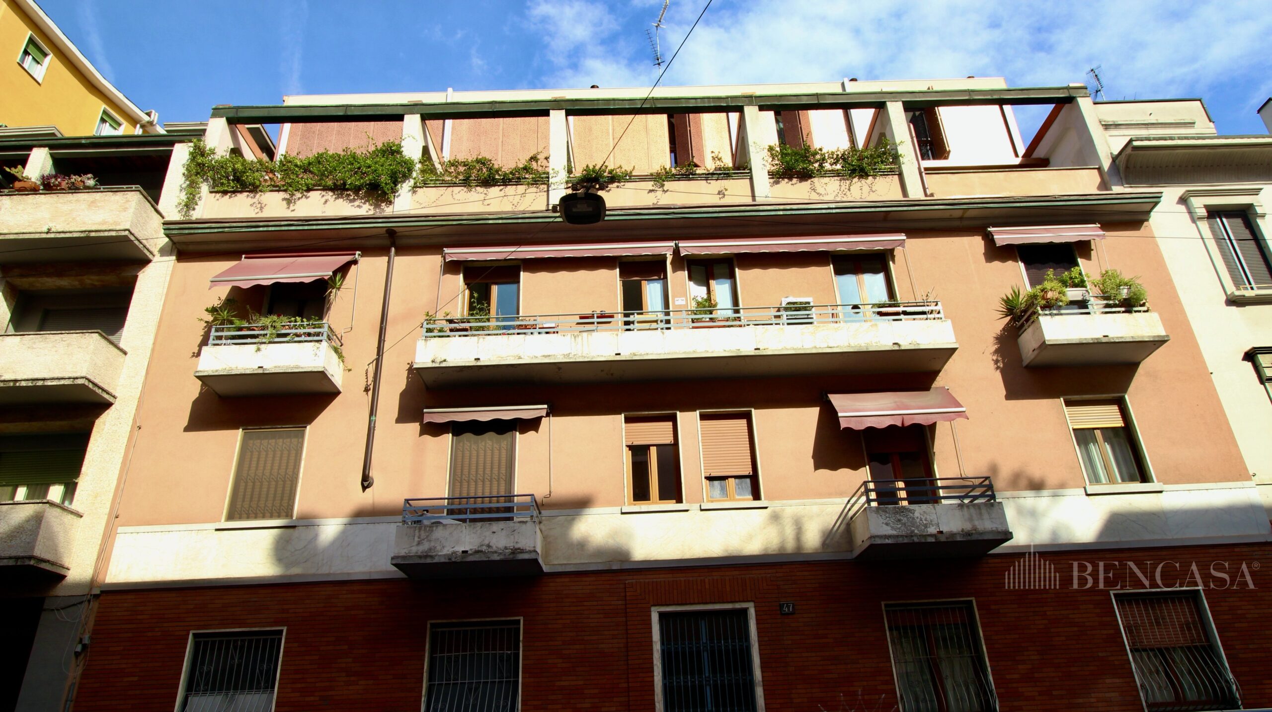 Milano Zona Indipendenza Affittasi Trilocale
